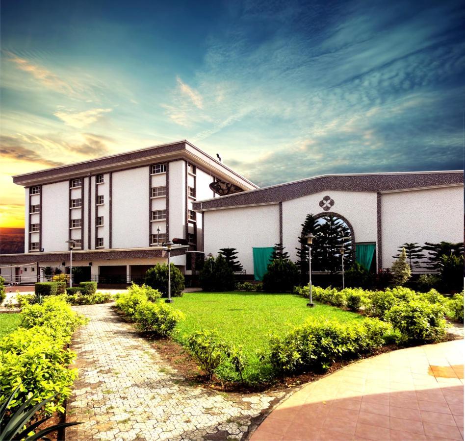 Welcome Centre Hotels Lagos Luaran gambar
